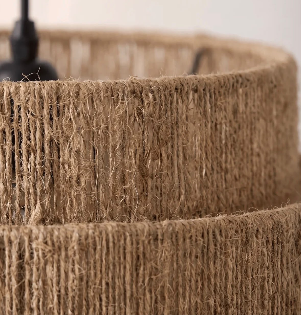 Tessara – Suspension cylindrique en fibres naturelles